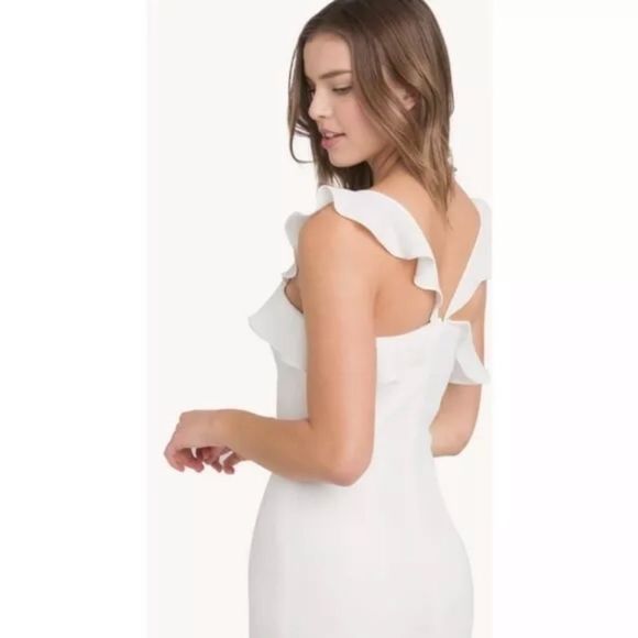 Black Halo • Faith Ruffle Dress - Picture 2 of 9